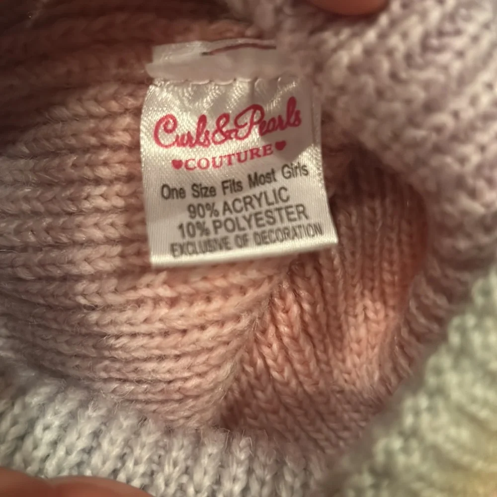 Curls & Pearls Couture Knitted Toddler Girls Hat and Gloves NWT